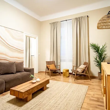 Casa Natura Downtown *